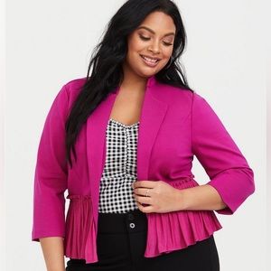 NWT Torrid Plus Fuchsia Ponte Peplum Jacket Blazer Georgette Gorgeous! 🎀